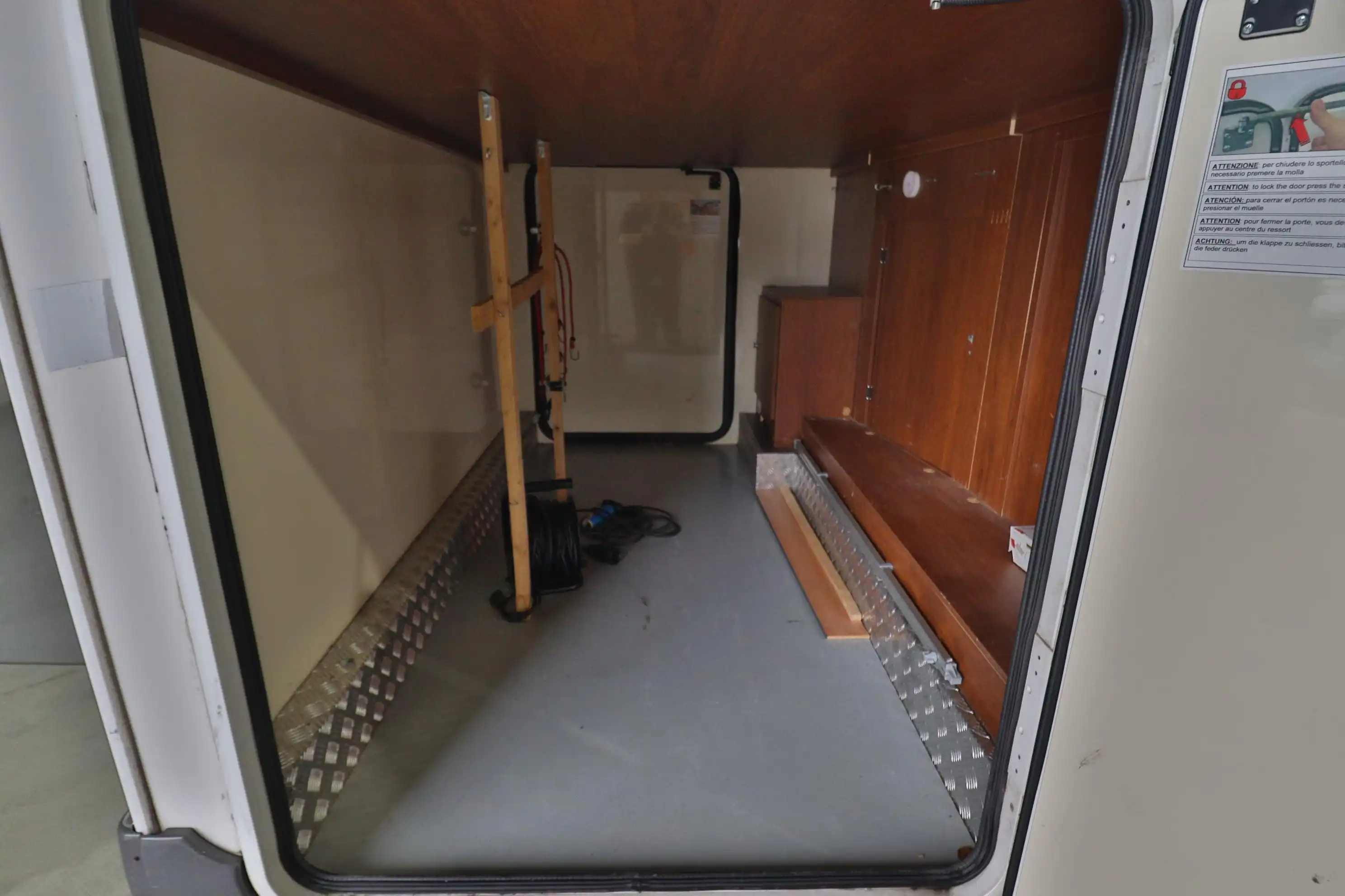 ELNAGH Baron 450 - Ansicht 6